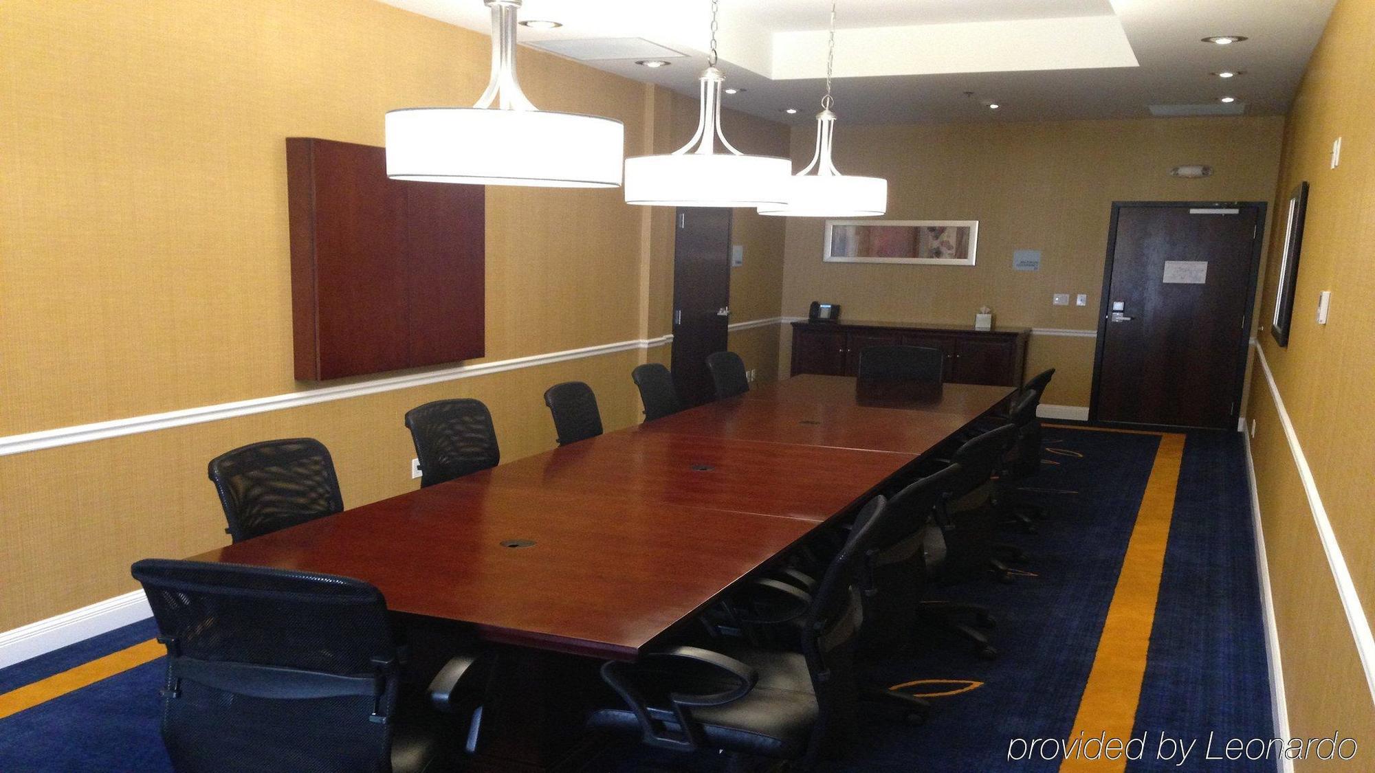 Holiday Inn Express And Suites Columbia University Area By Ihg Exterior foto